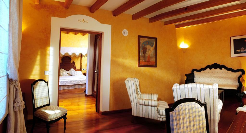 Casal Santa Eulalia Hotel Can Picafort  Buitenkant foto